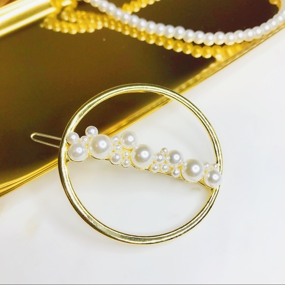 New Pearl Circle Hair Pin - Picture 1 of 5